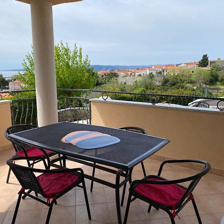 Marija F2 Apartment Кърк Екстериор снимка